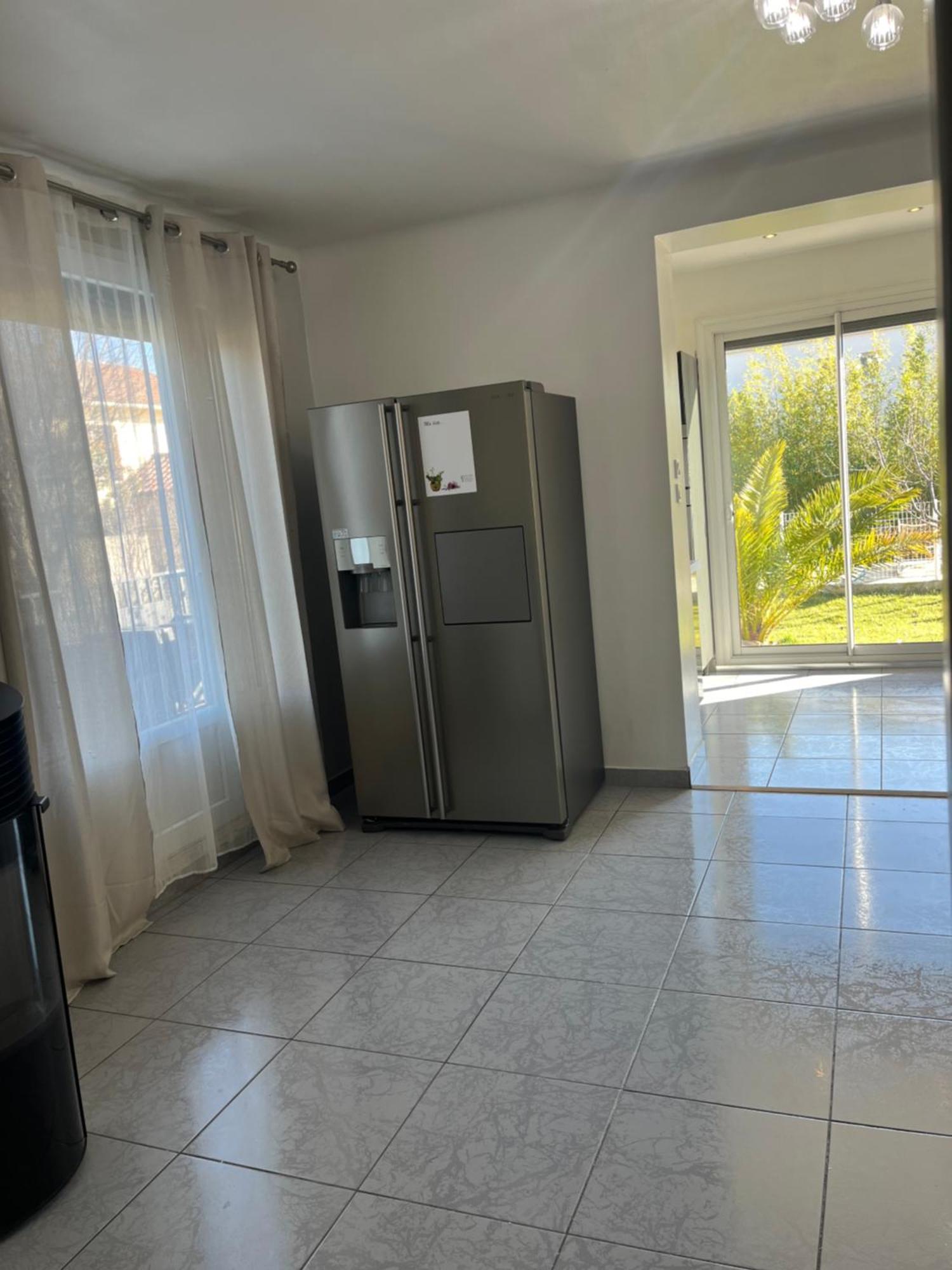 Villa Climatise Avec Piscine Et Jacuzzi Карпантра Экстерьер фото