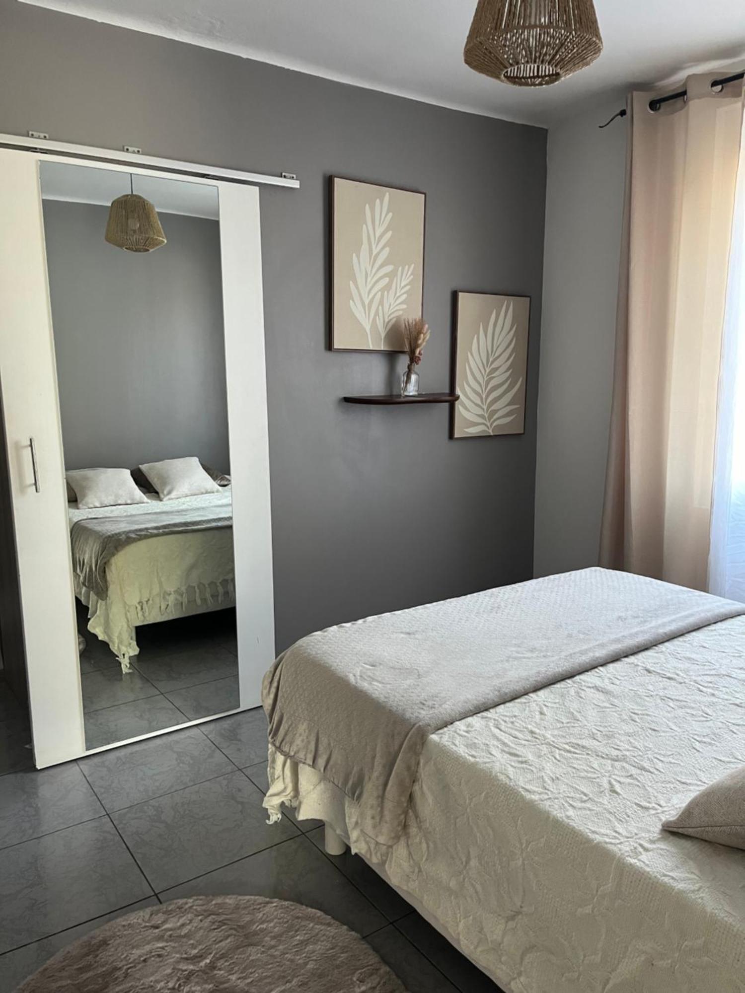 Villa Climatise Avec Piscine Et Jacuzzi Карпантра Экстерьер фото